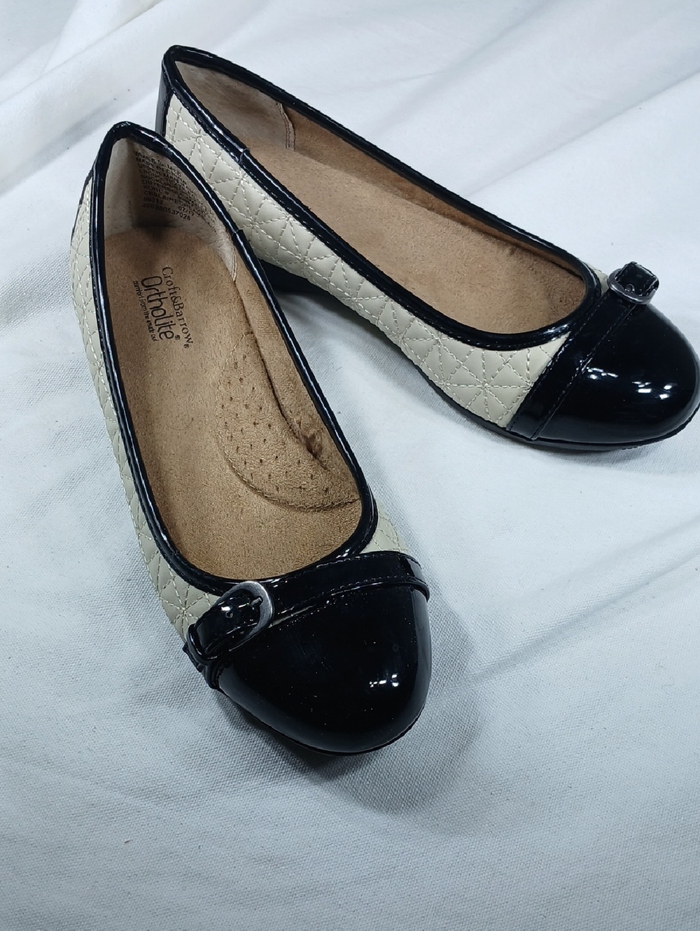 croft & barrow Black and Cream Quilted Cap-Toe Ballet Flats size 6.5